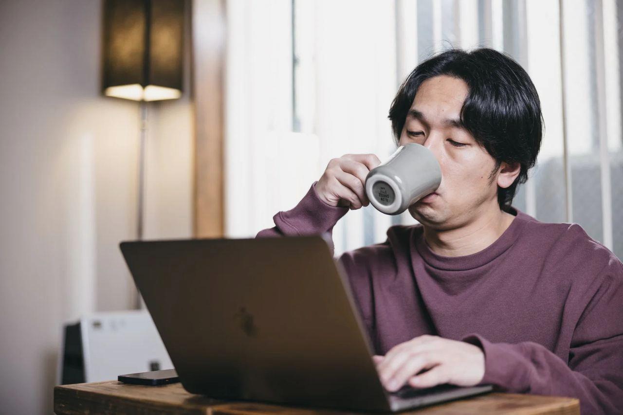 適量の飲酒と健康的な生活習慣を考えるイメージ