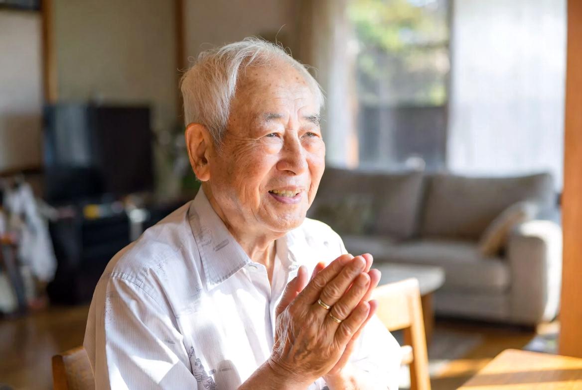 疲れや肌荒れなど体の変化を確認するイメージ